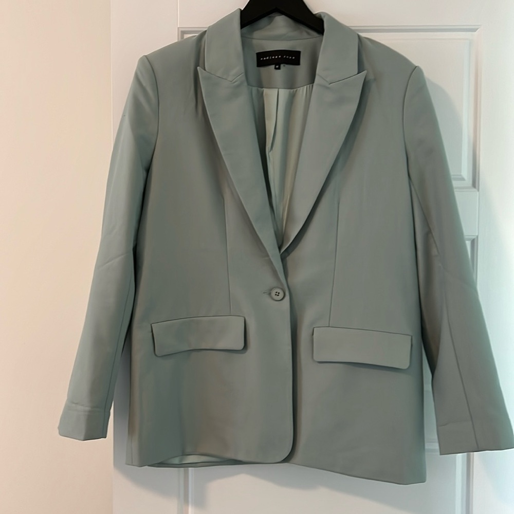 Like new Endless Rose blazer